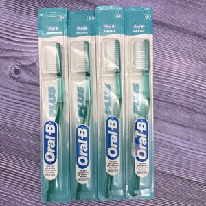 4 VTG Oral-B A-60 Plus Toothbrush 1999 MEDIUM Large End-Round Bristles 4ROW 8in